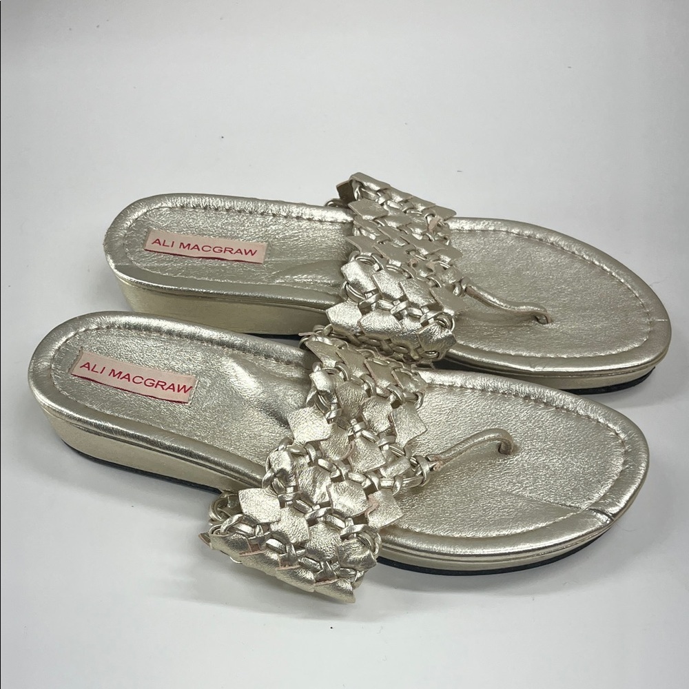 Ali MacGraw Wren Wedge Flip Flops in Gold Size 9